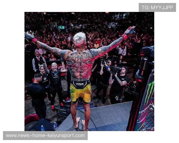 UFC两名选手激斗五回合被誉年度最佳