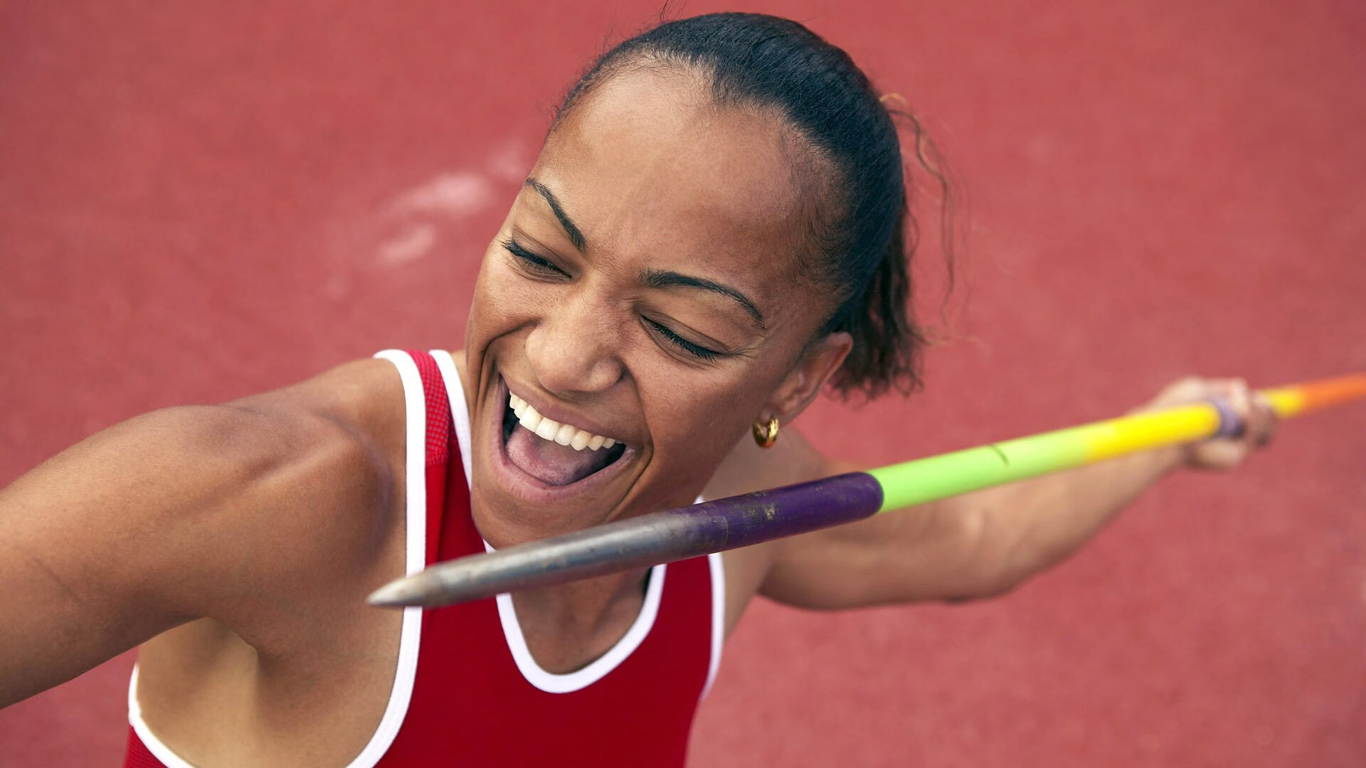 中国男足U20热身赛小胜对手 青年军防守反击战术成效显著，中国男足u23比赛